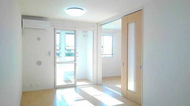 居室・リビング　リビング