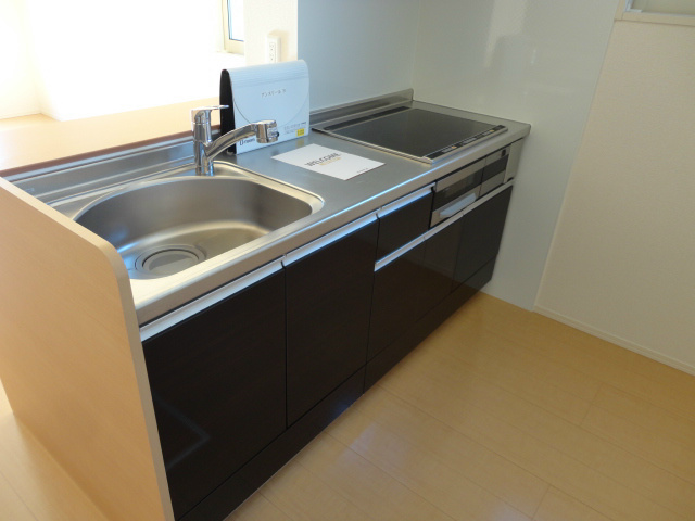 キッチン　IH調理器完備♪