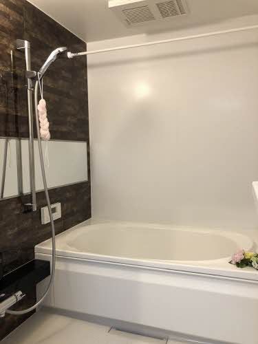 バス・シャワールーム　浴室