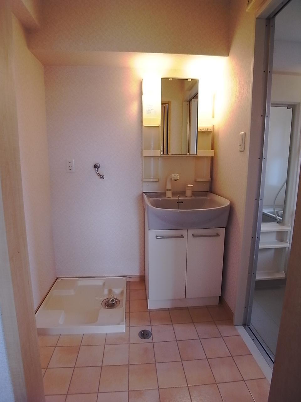 トイレ　同じ間取りの別部屋の写真です