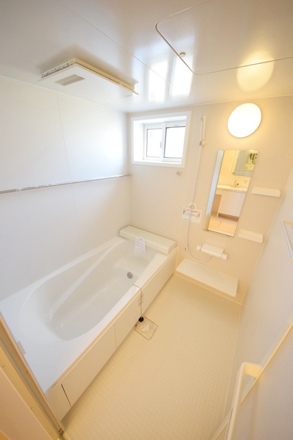 バス・シャワールーム　～ゆったりお風呂でバスタイム～