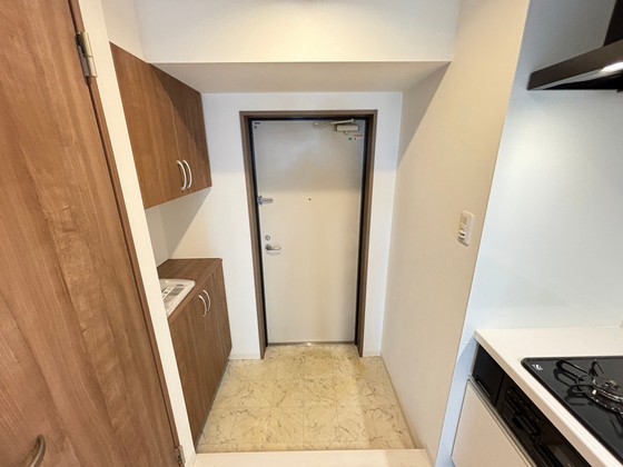 玄関　※別部屋の写真です