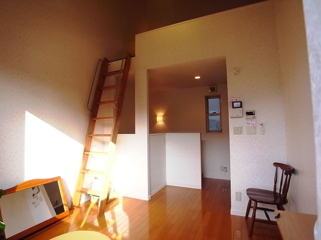 居室・リビング　寝室