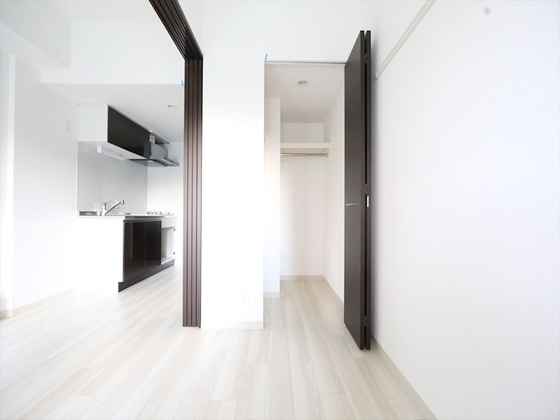 その他部屋・スペース　洋室2.5帖　ウォークインクローゼット付（収納充実してます）