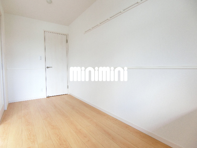 その他　４．５帖の洋室は寝室として使えます。