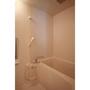 バス・シャワールーム　同じ建物の別のお部屋