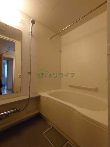 バス・シャワールーム　別室参考画像です