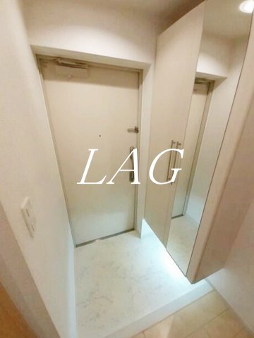 玄関　玄関です。