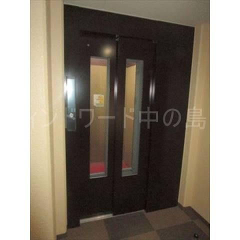 ロビー　詳細は、ウィンドワード中の島までご相談下さい。