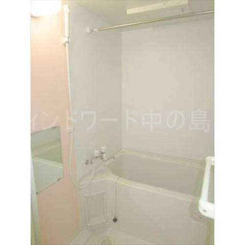 バス・シャワールーム　詳細は、ウィンドワード中の島までご相談下さい。