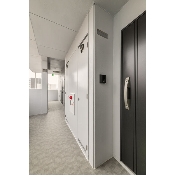 その他　共用廊下