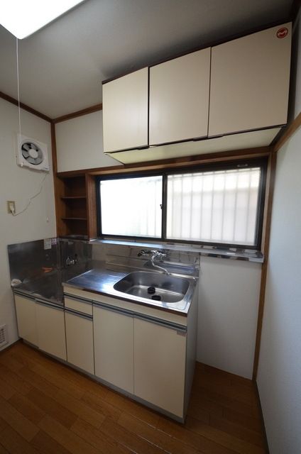 キッチン　★お部屋探しは株式会社タウンハウジング東京まで★