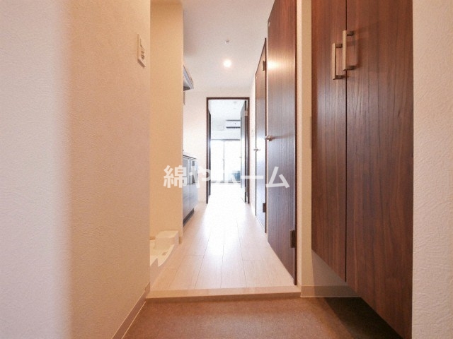 玄関　落ち着いた玄関です