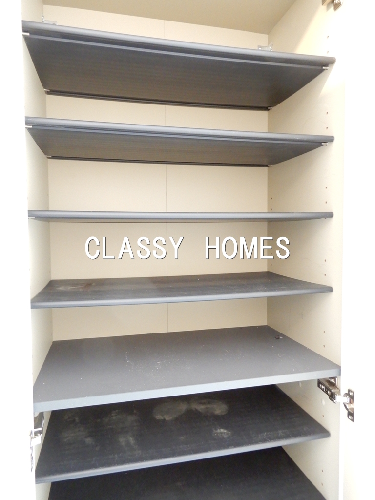 玄関　2020年竣工　メゾンドアーク南大井：玄関収納