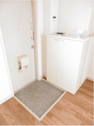 玄関　※別室参考写真