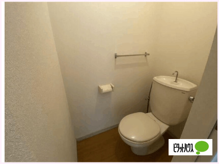 トイレ　※別室参考写真