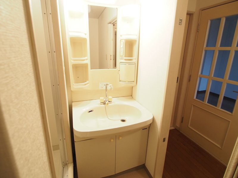 洗面設備　同仕様写真