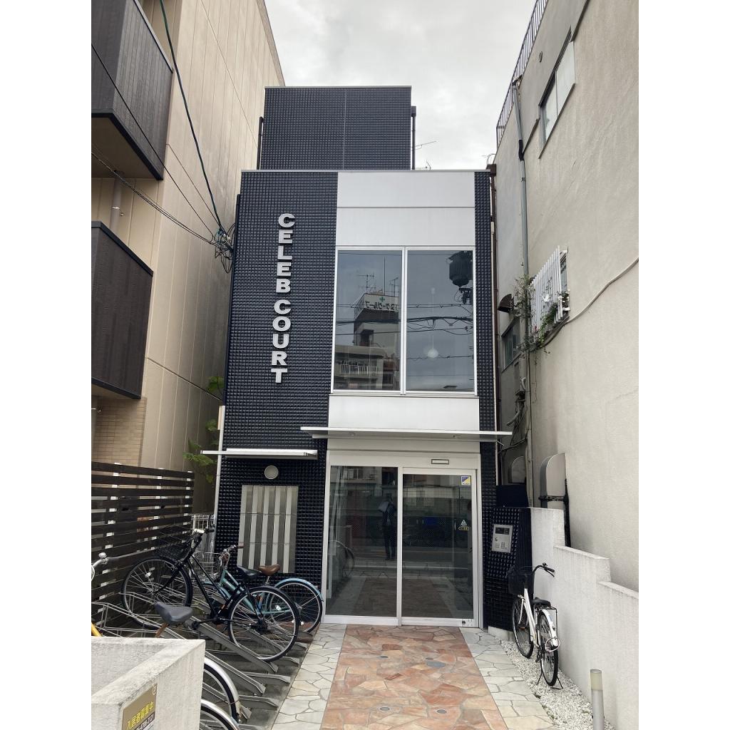 建物外観　外観は落ち着いています