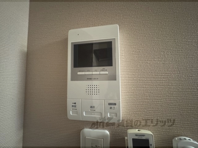 その他設備　給湯器リモコン