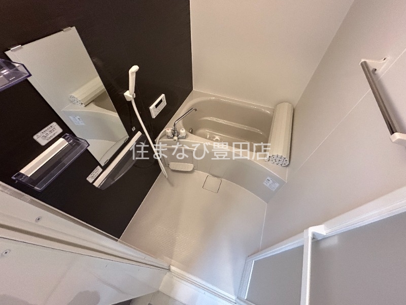 バス・シャワールーム　同型別部屋写真