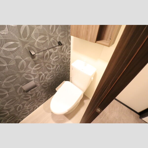 トイレ　温水洗浄暖房便座