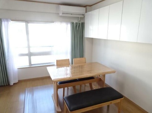 居室・リビング　床暖房付き♪