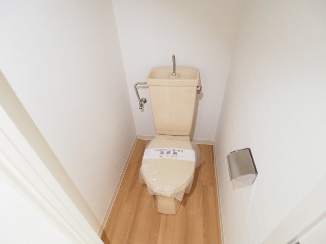 トイレ　ゆったりとした空間のトイレです