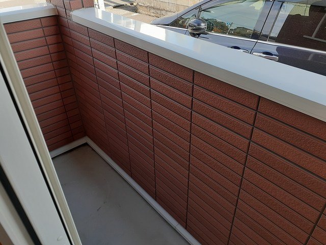 バルコニー　外からの目が気にならないバルコニーで洗濯物が干せます