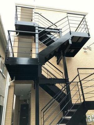 その他　外階段