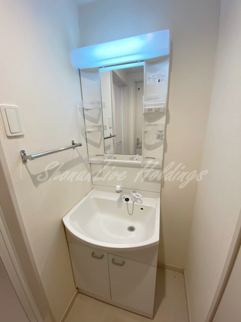 洗面設備　人気の独立洗面台♪