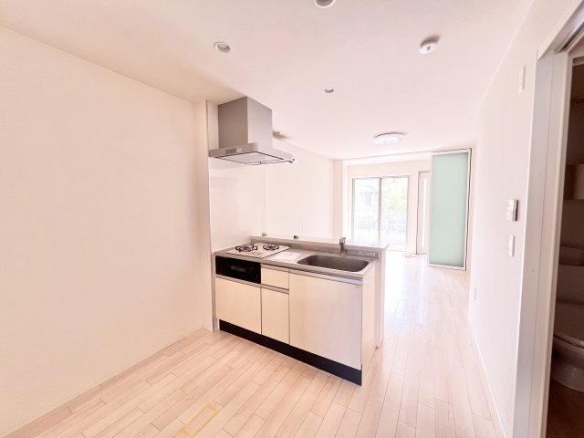 キッチン　※別部屋参考写真