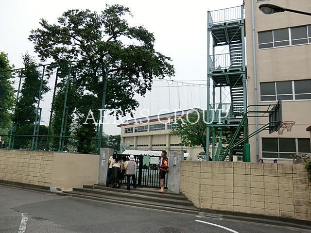 中学校　荒川区立第七中学校（中学校）まで426m
