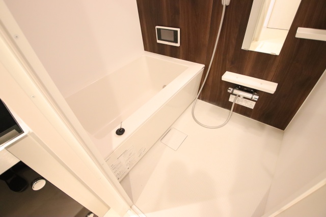 バス・シャワールーム　※別室の参考写真の為、現況優先です。