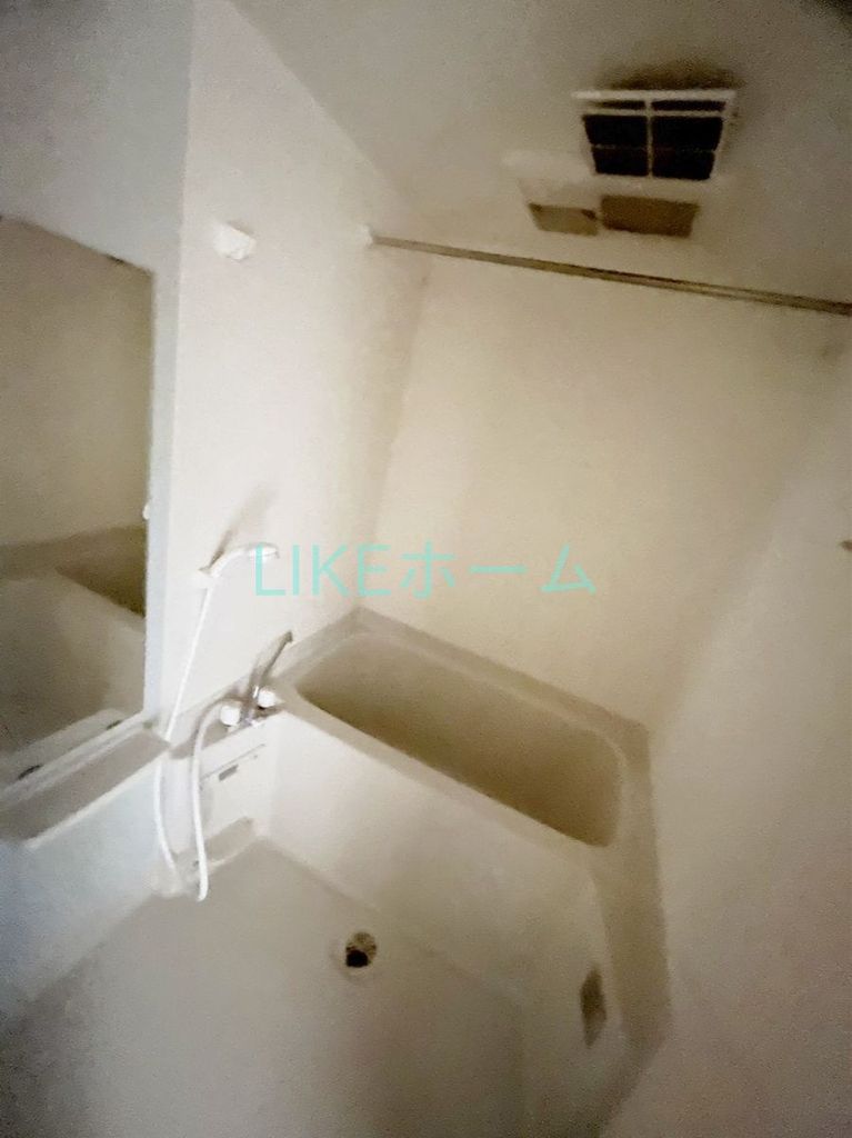 バス・シャワールーム　バス