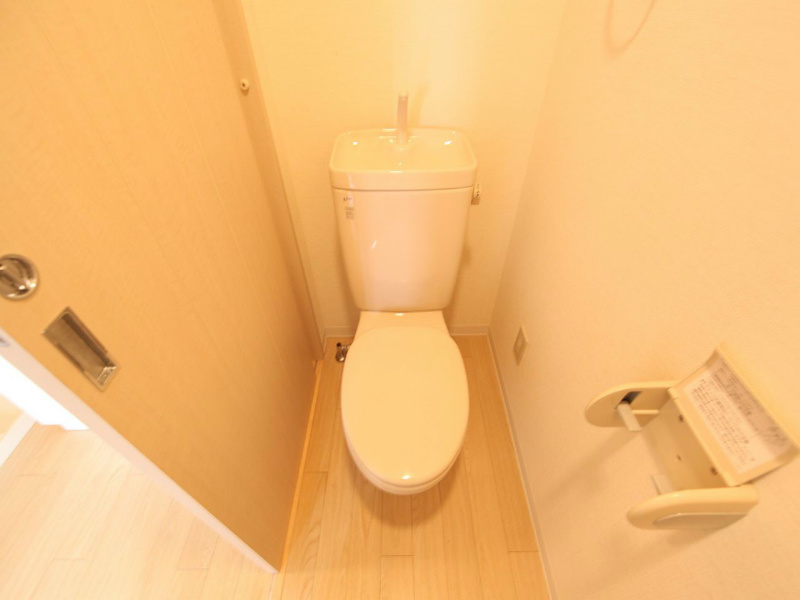 トイレ　トイレ　温水洗浄暖房便座設置可