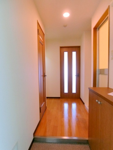 玄関　広い玄関