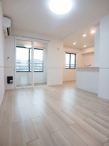 居室・リビング　使いやすいリビングです