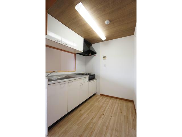 キッチン　2口ガスコンロ付き