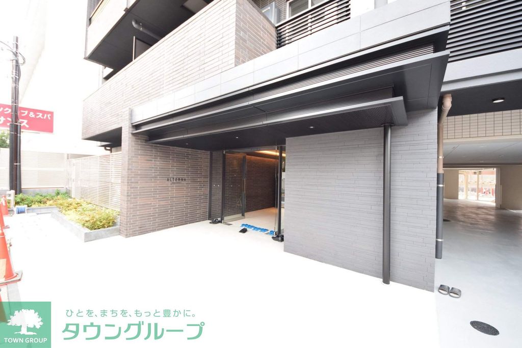 エントランス　エントランス