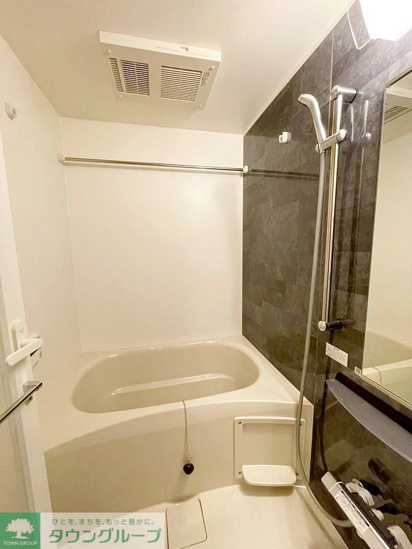 バス・シャワールーム　お部屋探しは株式会社　タウンハウジング　までお気軽にお問合…