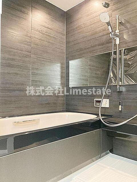 バス・シャワールーム　別部屋参考写真