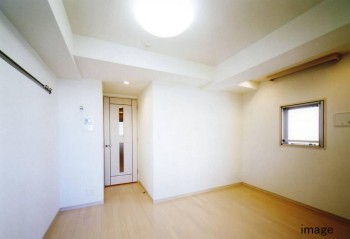 居室・リビング　角部屋・2面採光のお部屋です。