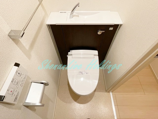 トイレ　清潔感のあるトイレです