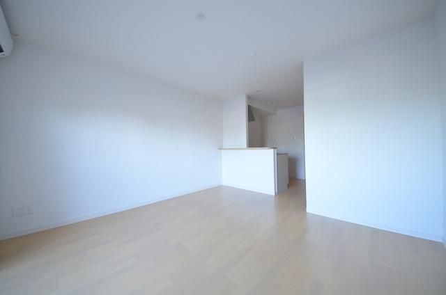 居室・リビング　★お部屋探しは株式会社タウンハウジング東京まで★