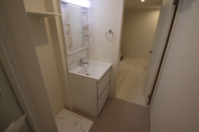 洗面設備　※別室の参考写真の為、現況優先です。