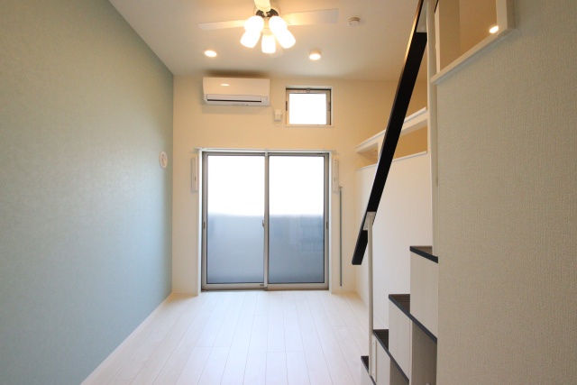 居室・リビング　※別室の参考写真の為、現況優先です。