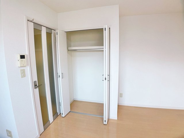 収納　※このお写真は同物件の別のお部屋のお写真です。現状優先