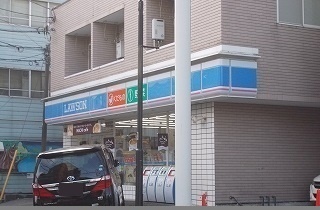 コンビニ　ローソン栄町２丁目店（コンビニ）まで140m