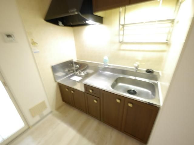 キッチン　★二口ガスコンロ設置可能なキッチンです★