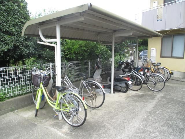 その他共有部分　★敷地内屋根付駐輪場です★